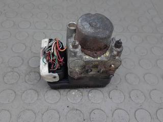 блок ABS Toyota RAV4 2 поколение (XA20) [рестайлинг] 2003, 1.8 л., бензин, МКПП, внедорожник 5 дв., 4405042050