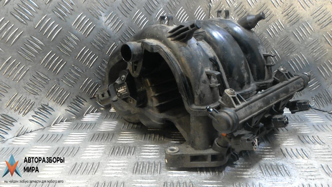 коллектор впускной Volkswagen Polo 5 поколение 2010, 1.2 л., бензин, МКПП, хетчбэк 5 дв., 06B906051 - фото №1