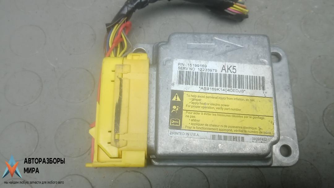 блок AirBag Chevrolet TrailBlazer 1 поколение 2004, 4.2 л., бензин, АКПП, внедорожник 5 дв., 12233979 - фото №1