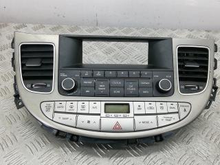 консоль салона (центральная часть) Hyundai Genesis 2 поколение 2013, 3.8 л., бензин, АКПП, седан, 972503M200