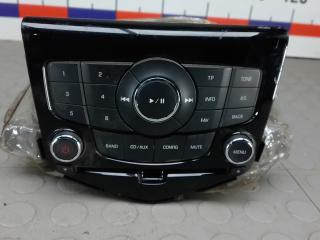 магнитола Chevrolet Cruze 1 поколение 2009, 2.0 л., D VCDi, дизель, МКПП, седан, GM20854720