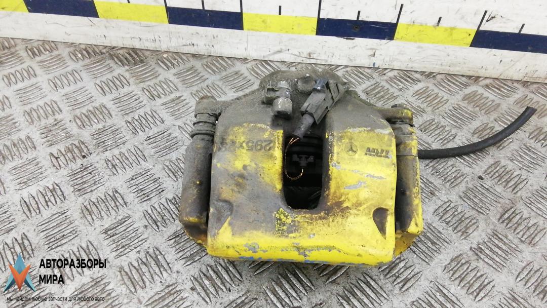 суппорт передний левый Mercedes-Benz E-Класс W212/S212/C207/A207 2011, 2.2 л., D E220 CDI, дизель, АКПП, седан, A2044212381, A2044210381, 2044212581, 2044210781, 2044210381, 2044212381, A2044210981, A2044213581, 2044210981, 2044213581 - фото №1