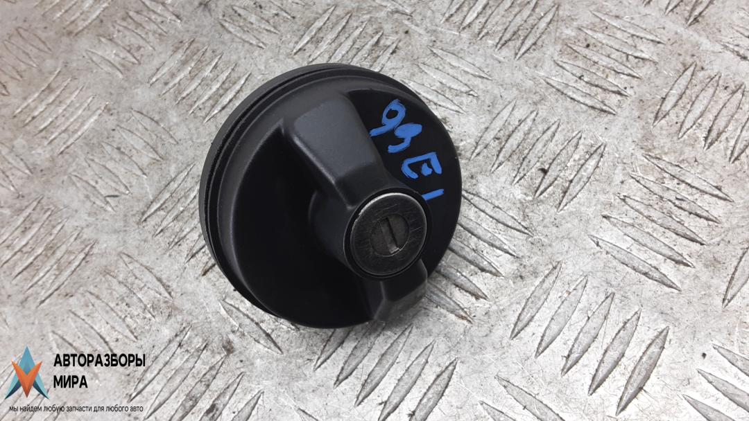 пробка топливного бака Chrysler 300C 1 поколение 2007, 3.0 л., дизель, АКПП, универсал - фото №1