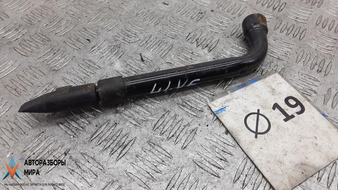 ключ колесный (балонный) Ford Mondeo 4 поколение 2007, 1.8 л., дизель, МКПП, универсал, 1715245 - фото №1