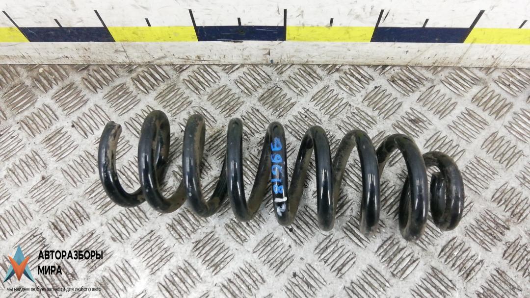 пружина задняя Mercedes-Benz C-Класс W205/S205/C205 2015, 2.0 л., бензин, АКПП, универсал, 2053242504, 2053242404, 2053240904, 2053240104, 2053240204 - фото №1