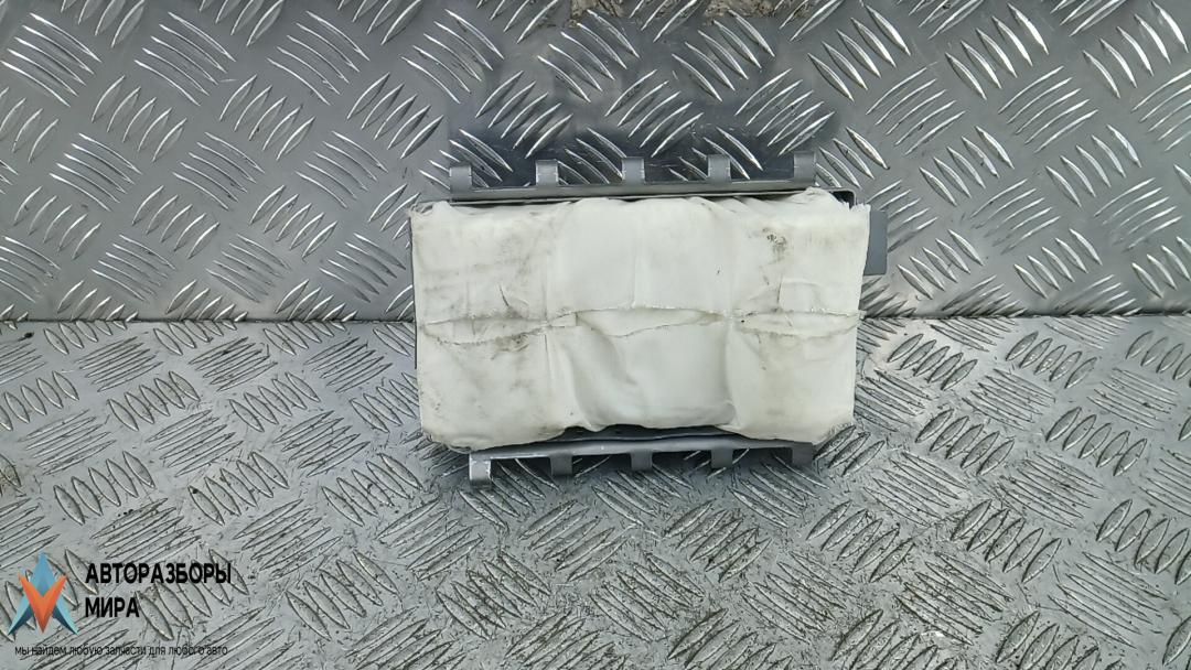 подушка безопасности пассажира Toyota Prius 2 поколение 2005, 1.5 л., бензин, АКПП, хетчбэк 5 дв., 7396047020 - фото №1