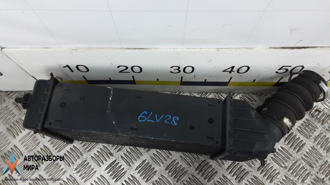 радиатор интеркулера Peugeot 207 1 поколение 2008, 1.6 л., дизель, МКПП, хетчбэк 5 дв., 0384N1, E256091, 0384J4 - фото №1