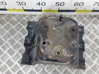 крепление запаски Mitsubishi Pajero 3 поколение 2001, 3.2 л., дизель, МКПП, внедорожник 5 дв.