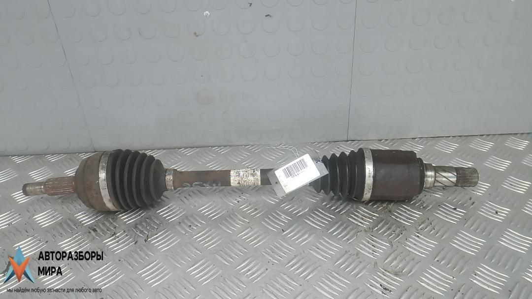 полуось передняя левая (приводной вал, ШРУС) Renault Megane 3 поколение 2011, 1.9 л., дизель, МКПП, хетчбэк 5 дв., 7711497440, 8200725510 - фото №1