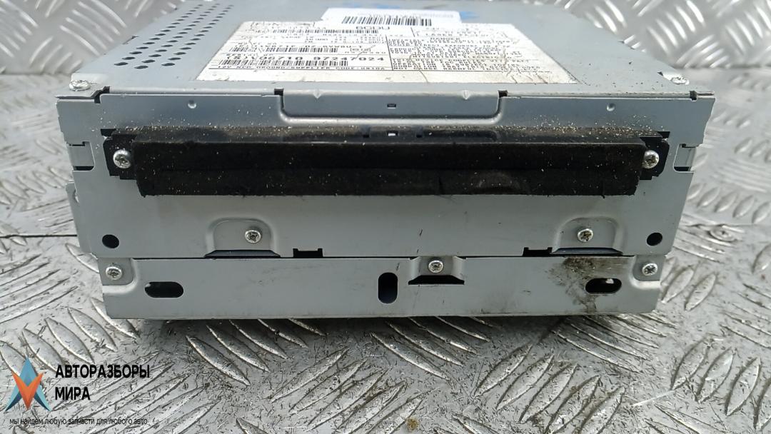 магнитола Volvo XC60 1 поколение 2009, 2.4 л., дизель, МКПП, внедорожник 5 дв., 6CDU - фото №1