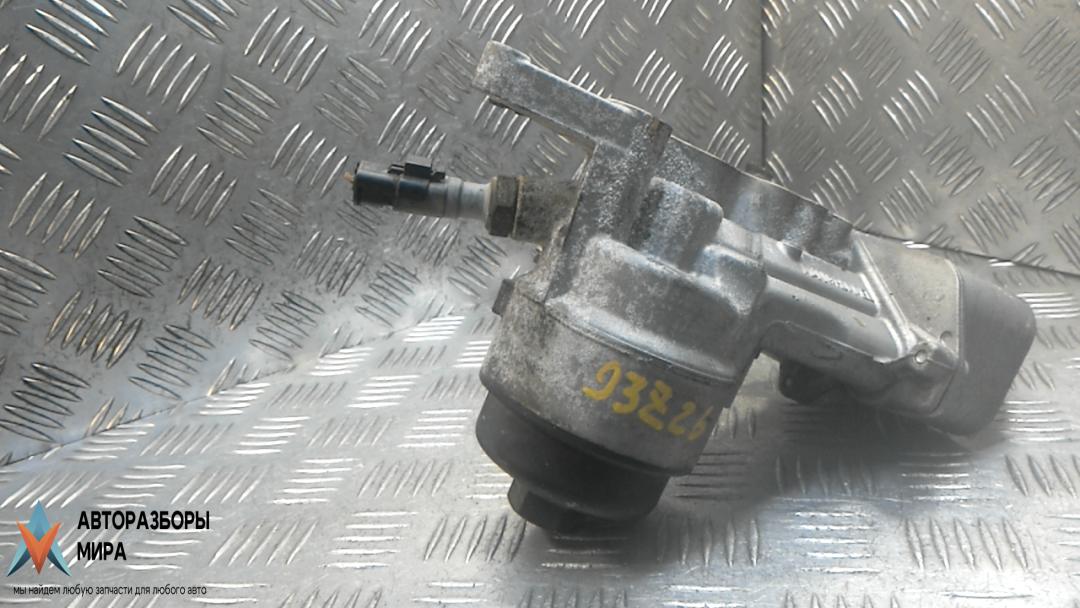 Корпус масляного фильтра бензиновый Citroen C4 Grand Picasso 1 поколение 2008, 1.8 л., бензин, МКПП, минивэн - фото №1