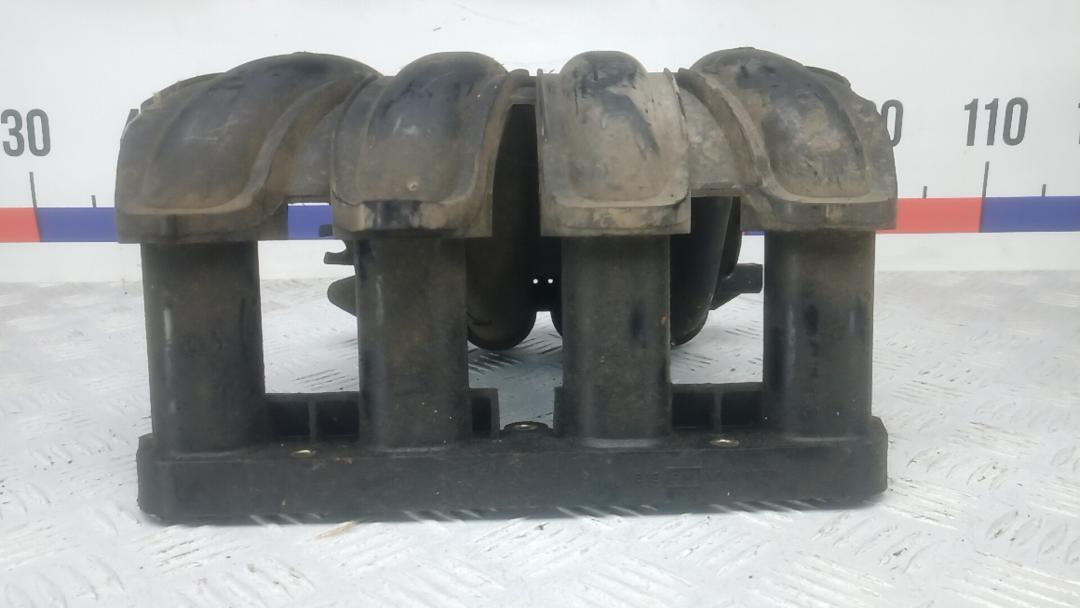 коллектор впускной Nissan Note E11 2007, 1.4 л., бензин, МКПП, минивэн, 14001AX10A - фото №1