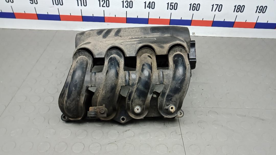 коллектор впускной Honda Jazz 1 поколение 2002, 1.4 л., бензин, МКПП, хетчбэк 5 дв., 17100PWA010 - фото №1