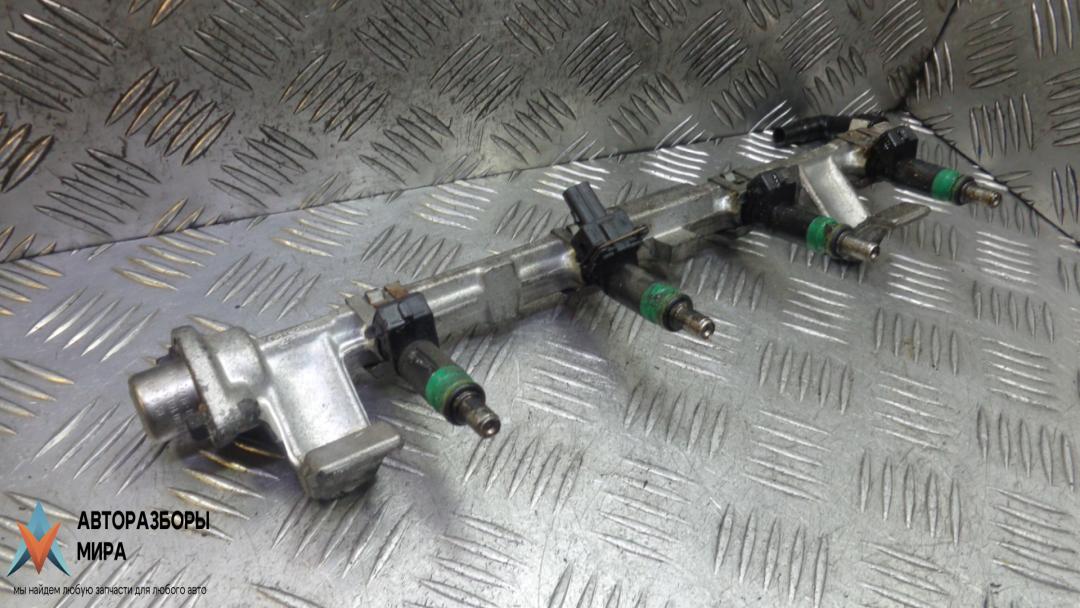 топливная рампа Ford C-Max 1 поколение 2005, 1.6 л., Ti-VCT, бензин, МКПП, минивэн - фото №1