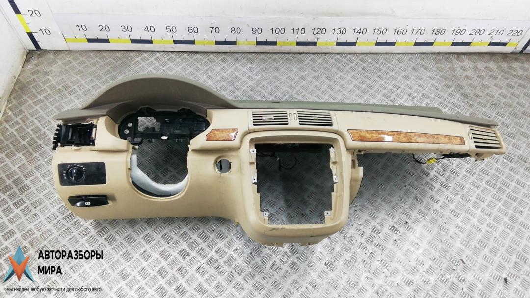 панель передняя салона (торпедо) Mercedes-Benz R-Класс W251 2007, 3.5 л., бензин, АКПП, внедорожник 5 дв. - фото №1