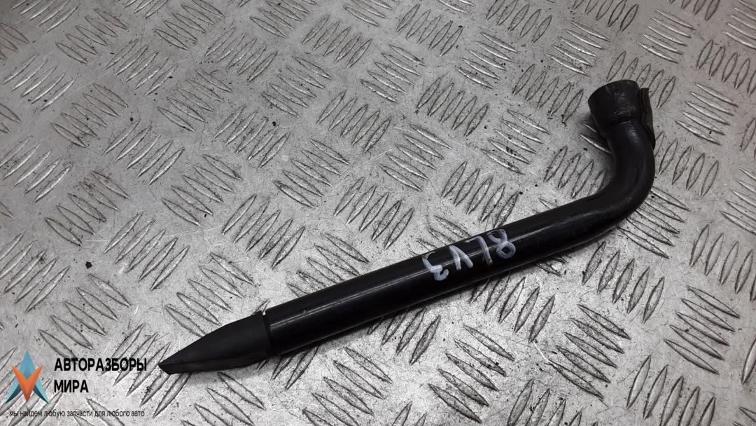 ключ колесный (балонный) Ford Mondeo 4 поколение 2009, 1.8 л., дизель, МКПП, хетчбэк 5 дв. - фото №1