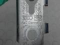 петля капота Audi A6 4F/C6 [рестайлинг] 2009, 2.7 л., дизель, МКПП, седан, 4F0823301, 4F0823302 - фото №3