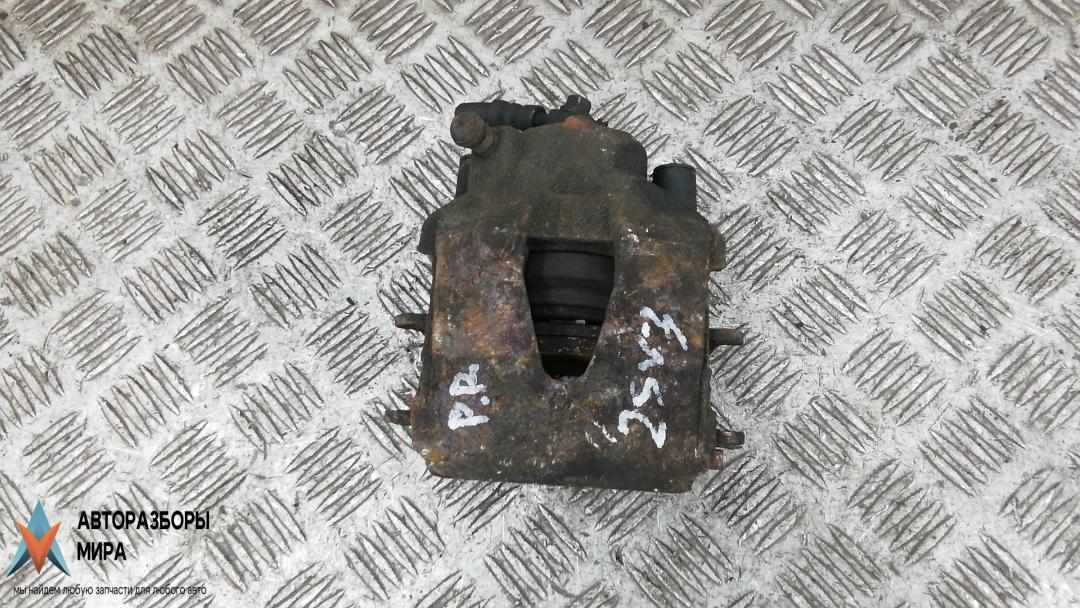 суппорт передний правый Skoda Fabia 2 поколение (5J) 2009, 1.2 л., 6V, бензин, МКПП, хетчбэк 5 дв. - фото №1