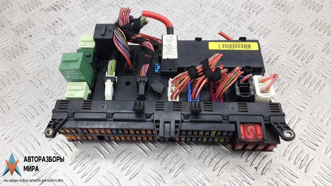 блок предохранителей Land Rover Range Rover 3 поколение 2004, 3.0 л., TD6, дизель, АКПП, внедорожник 5 дв., YPP000020 - фото №1