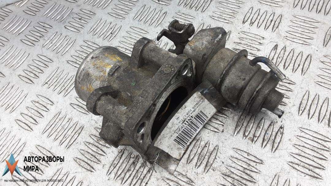 заслонка дроссельная Ford Ranger 2 поколение 2008, 2.5 л., дизель, МКПП, пикап - фото №1