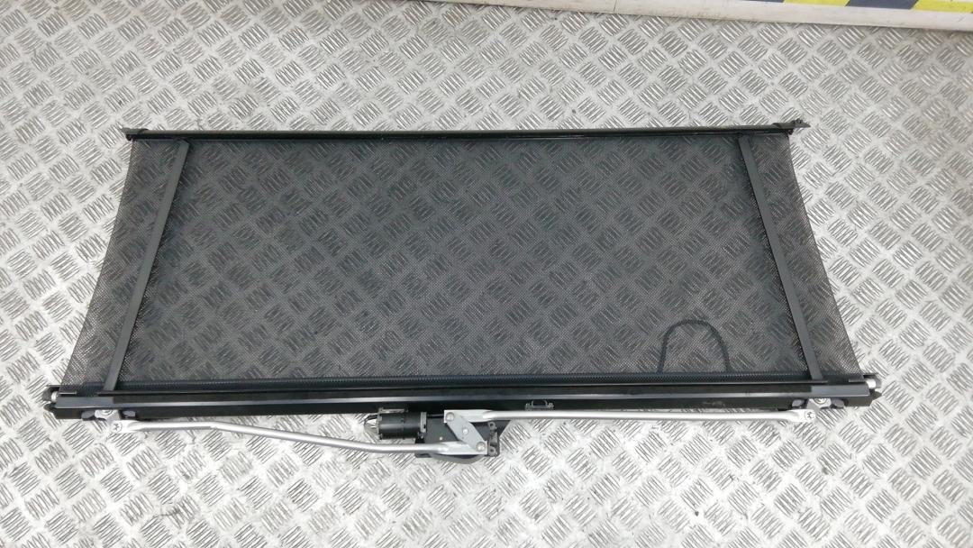 шторка багажника BMW 5 серия F07/F10/F11 2010, 3.0 л., бензин, АКПП, седан - фото №1