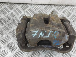 суппорт передний левый Toyota RAV4 3 поколение (XA30) 2006, 2.2 л., дизель, МКПП, внедорожник 5 дв., 4775042090, 4775042091