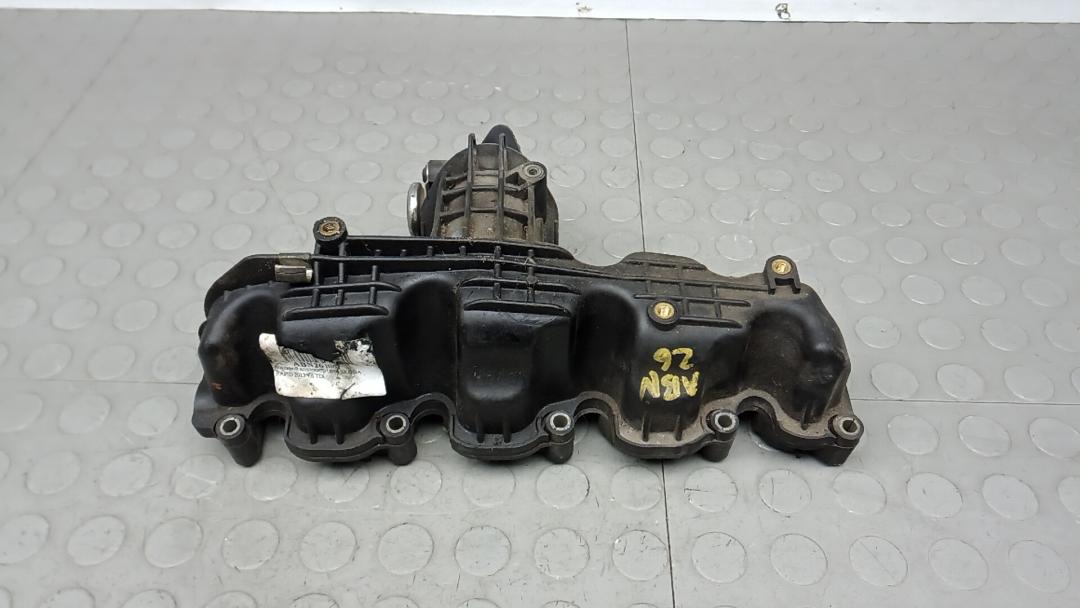 коллектор впускной Skoda Rapid 1 поколение 2013, 1.6 л., дизель, МКПП, хетчбэк 5 дв. - фото №1