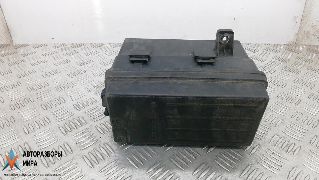 блок предохранителей Chevrolet Nubira 1 поколение 2005, 1.6 л., бензин, МКПП, универсал, 0524J200041210 - фото №1