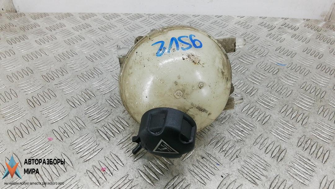 бачок расширительный Peugeot 5008 1 поколение 2010, 1.6 л., дизель, МКПП, минивэн, 1306J5, 95525885S1, 095525885, 1323X6 - фото №1