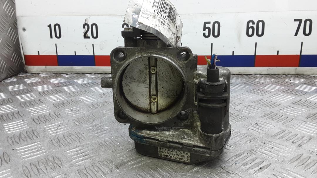 заслонка дроссельная Mercedes-Benz M-Класс W163 1999, 4.3 л., ML430, бензин, АКПП, внедорожник 5 дв., 1131410025 - фото №1