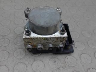 блок ABS Nissan Note E11 [рестайлинг] 2009, 1.4 л., бензин, МКПП, хетчбэк 5 дв., 476609U16B