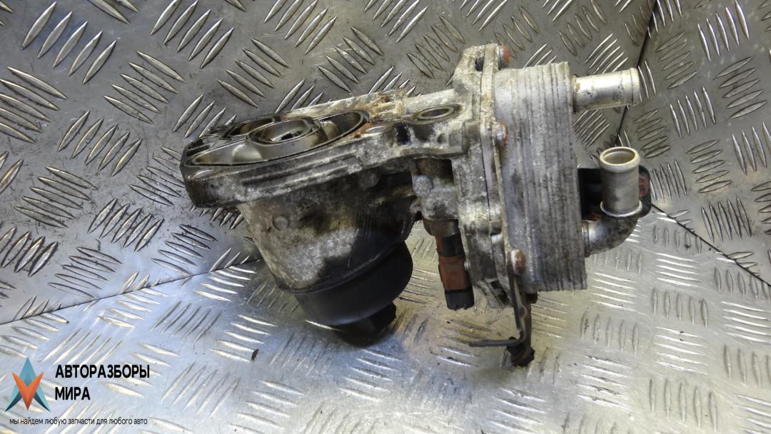 Корпус масляного фильтра дизельный Land Rover Freelander 2 поколение 2007, 2.2 л., D TD4, дизель, МКПП, внедорожник 5 дв. - фото №1