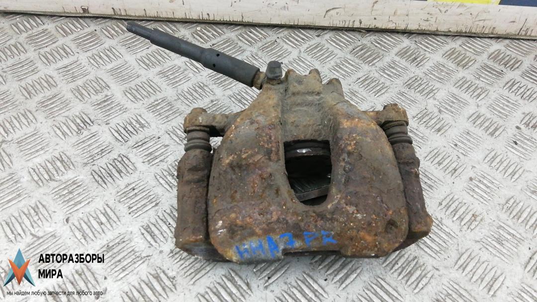 суппорт передний правый Peugeot 3008 1 поколение 2010, 1.6 л., дизель, МКПП, хетчбэк 5 дв., 4401N9 - фото №1