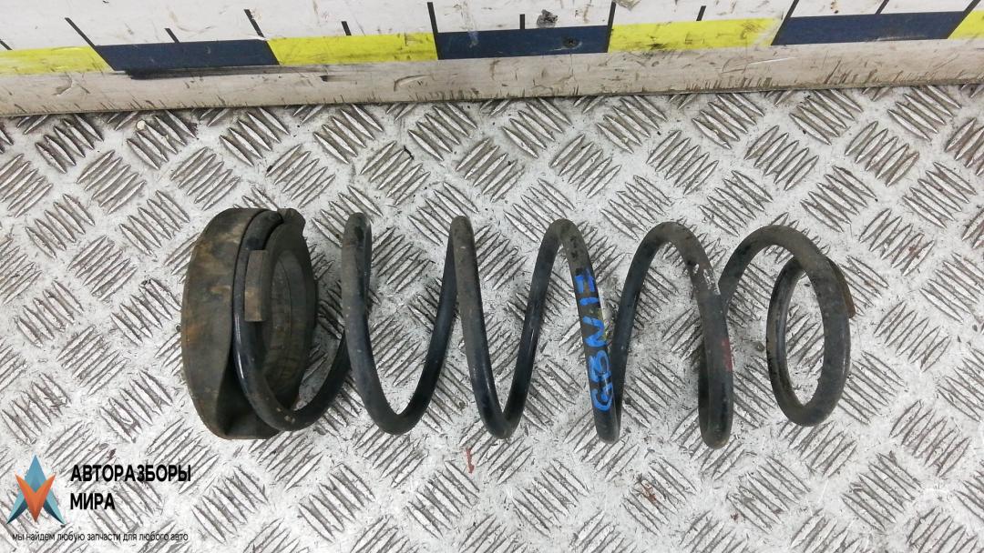 пружина задняя Kia Rio 3 поколение 2012, 1.4 л., дизель, МКПП, хетчбэк 5 дв., 553301W000 - фото №1