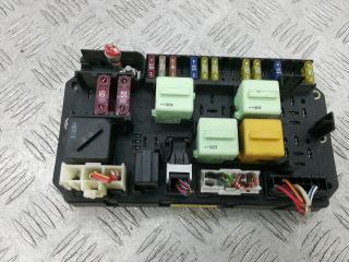 блок предохранителей Land Rover Range Rover 3 поколение 2002, 3.0 л., TD6, дизель, АКПП, внедорожник 5 дв., YQE000350, 102449090202, 518776109