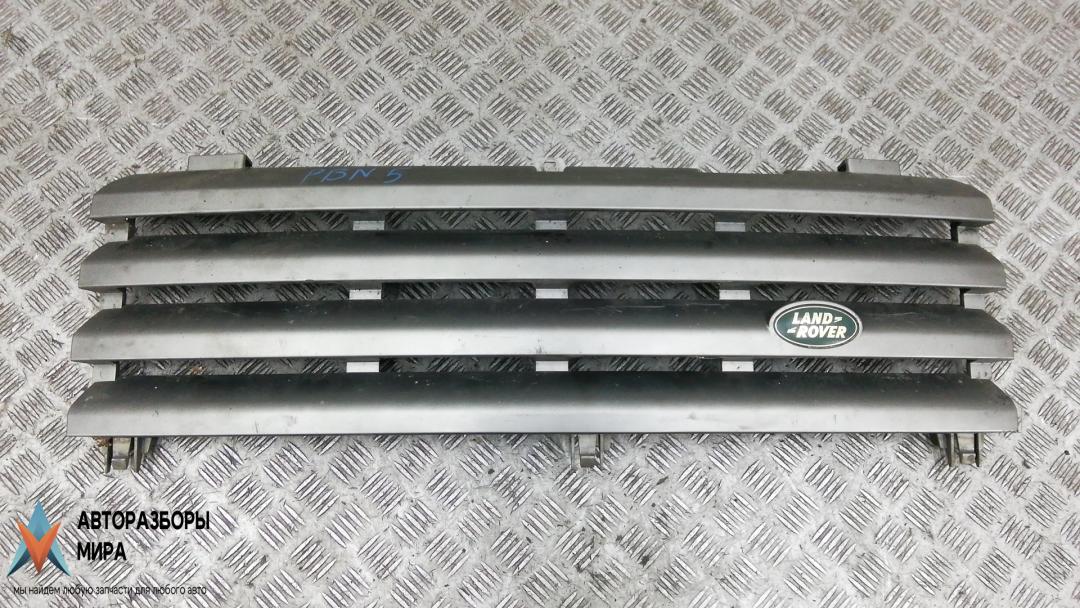 решетка радиатора Land Rover Range Rover 3 поколение 2002, 3.0 л., TD6, дизель, АКПП, внедорожник 5 дв., LR011133, LR019207, LR023704, LR019657, LR040741, LR023703, LR040740, DHB000041LPO - фото №1