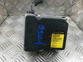 блок ABS Toyota VERSO 2010, 2.0 л., дизель, МКПП, минивэн, 445400F031