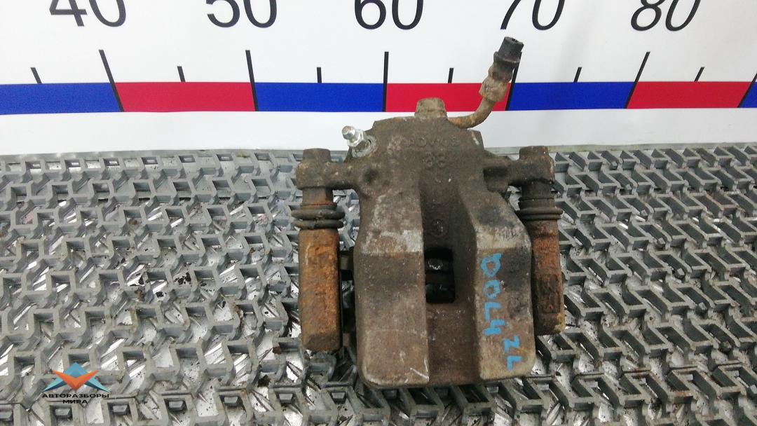 суппорт задний левый Toyota RAV4 3 поколение (XA30) 2007, 2.2 л., дизель, МКПП, внедорожник 5 дв., 4785042060 - фото №1