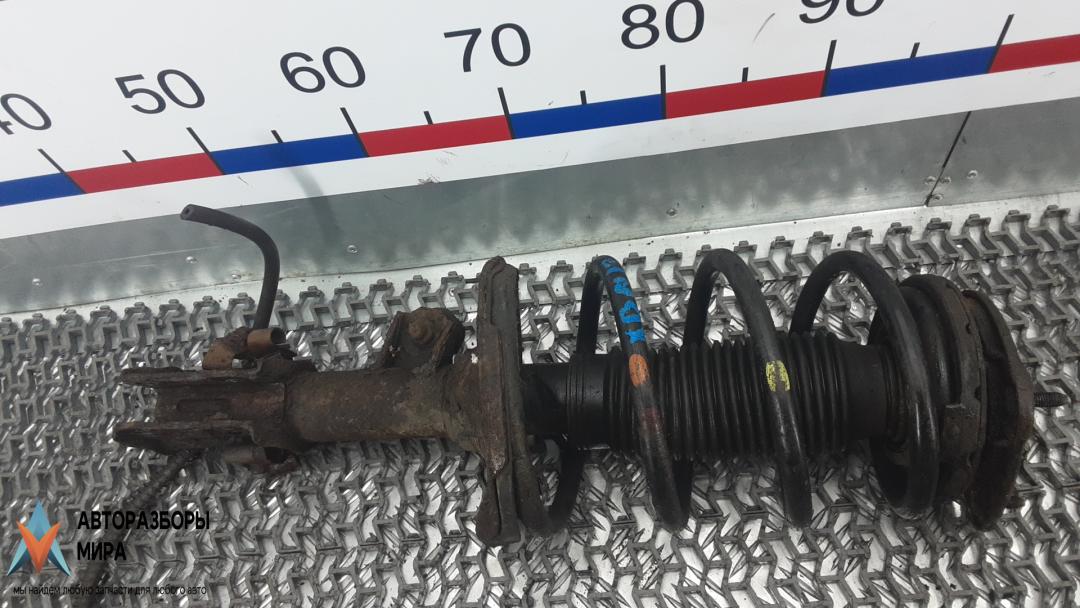 Стойка Kia Rio 2 поколение 2006, 1.5 л., дизель, МКПП, хетчбэк 5 дв. - фото №1