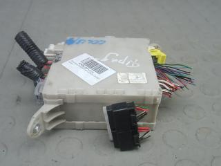 блок предохранителей Lexus LS 4 поколение 2007, 4.6 л., бензин, АКПП, седан, 8273050160B