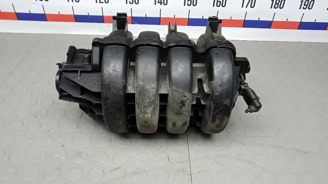 коллектор впускной Volkswagen Touran 1 поколение 2005, 1.6 л., бензин, МКПП, минивэн, 03C129711F, 06A253031BQ, 06A253031CH, 06A253031CK, 03C129709F - фото №1