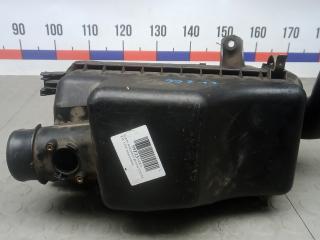 корпус воздушного фильтра Toyota RAV4 2 поколение (XA20) 2002, 2.0 л., дизель, МКПП, внедорожник 5 дв., 1770027190