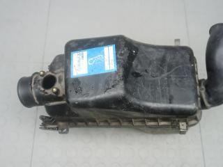 корпус воздушного фильтра Toyota RAV4 2 поколение (XA20) 2002, 2.0 л., дизель, МКПП, внедорожник 5 дв., 1770027190