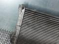 радиатор интеркулера Toyota VERSO 2010, 2.0 л., дизель, МКПП, минивэн, 179400R040 - фото №3