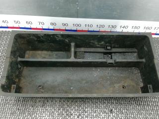 корыто пластиковое Toyota RAV4 3 поколение (XA30) 2006, 2.2 л., дизель, МКПП, внедорожник 5 дв., 5879042030