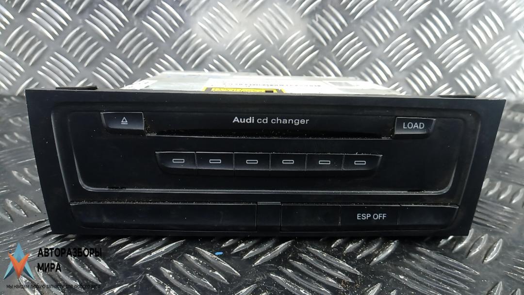 CD-чейнджер Audi A5 8T 2008, 1.8 л., бензин, МКПП, купе, 8T2035110C - фото №1
