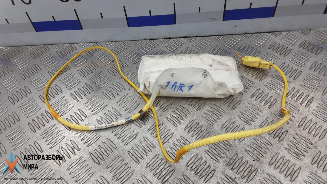 подушка безопасности пассажира Toyota URBAN CRUISER 2009, 1.4 л., D-4D, дизель, МКПП, хетчбэк 5 дв. - фото №1