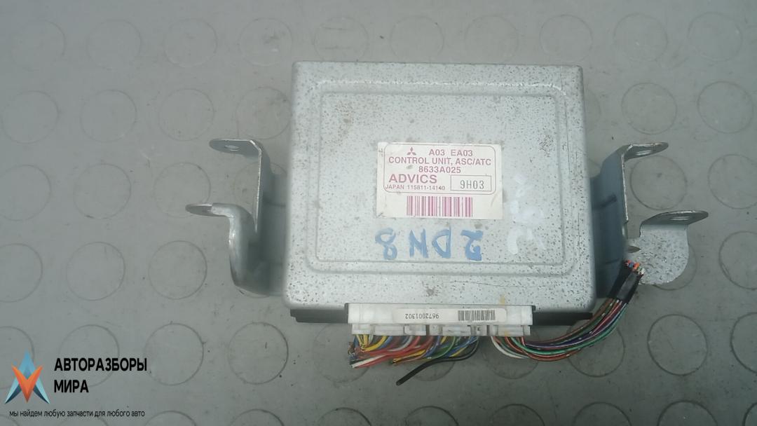 блок управления (другие) Mitsubishi Pajero 4 поколение 2009, 3.2 л., дизель, МКПП, внедорожник 5 дв., 8633A025 - фото №1