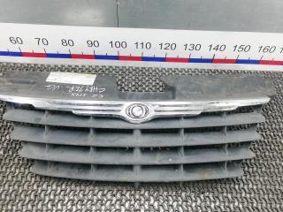 решетка радиатора Chrysler Voyager 4 поколение [рестайлинг] 2006, 2.8 л., CRD, дизель, АКПП, минивэн, 4857300AA