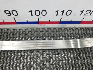 накладка на порог внутренняя Porsche Cayenne 957 [рестайлинг] 2007, 4.8 л., бензин, АКПП, внедорожник 5 дв.